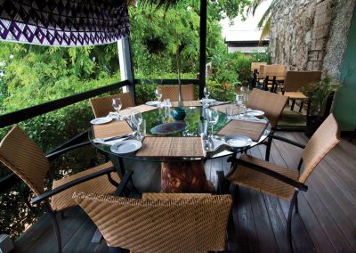 table area with green area outside