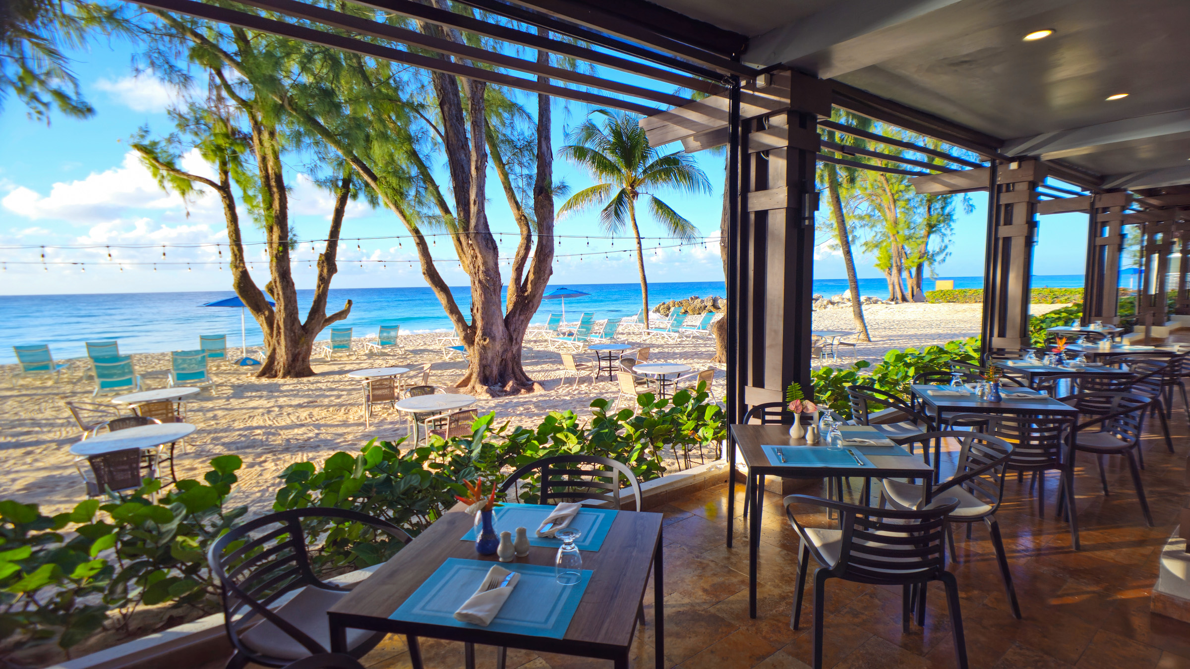 pureocean dining area